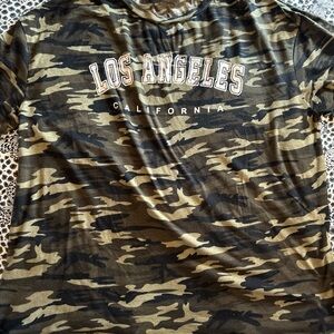 Los Angeles California Camouflage Tee - Olive & Black